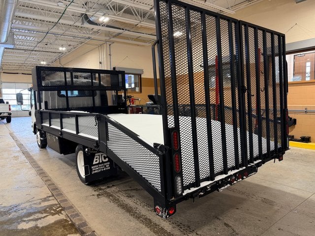 2025 Chevrolet Low Cab Forward 4500 BASE