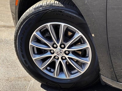 2024 Buick Enclave Essence