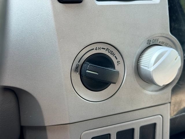 2008 Toyota Tundra Base 5.7L V8