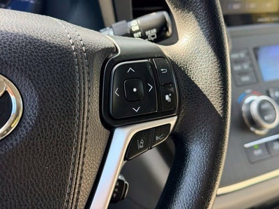 2018 Toyota Sienna LE 8 Passenger