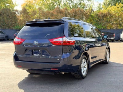 2018 Toyota Sienna LE 8 Passenger