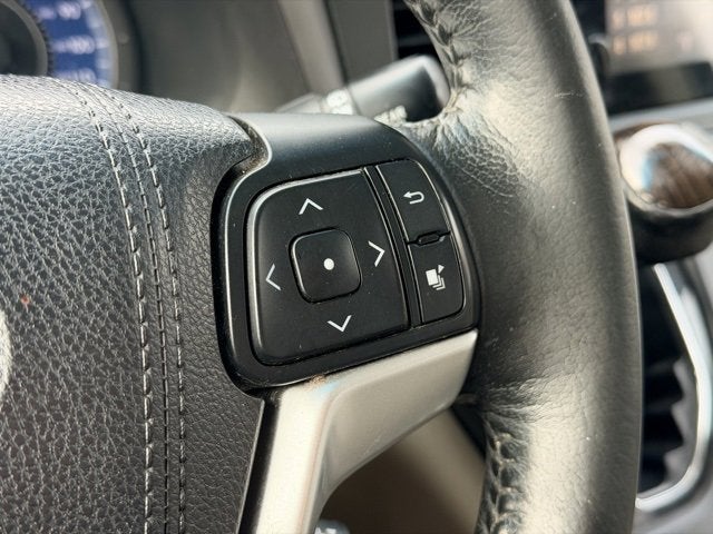 2015 Toyota Sienna XLE 8 Passenger