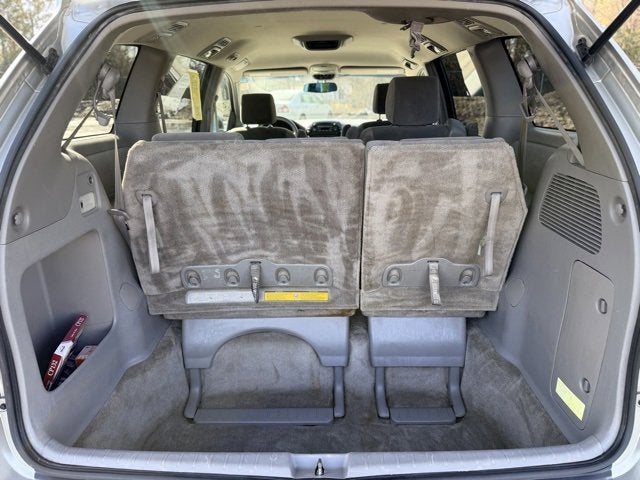 2005 Toyota Sienna CE