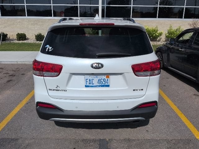 2016 Kia Sorento 3.3L EX