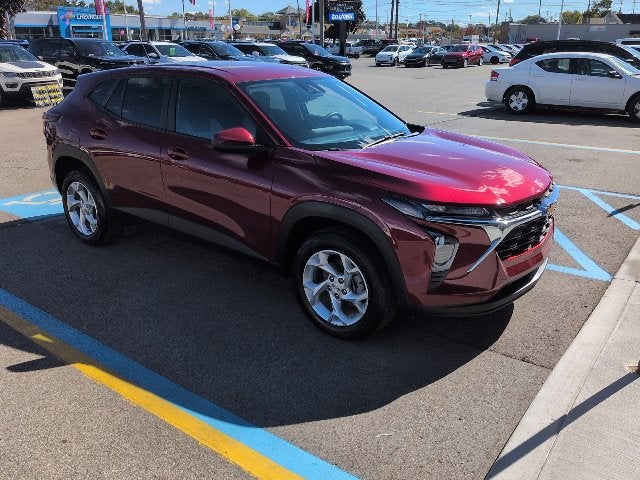 2024 Chevrolet Trax LS