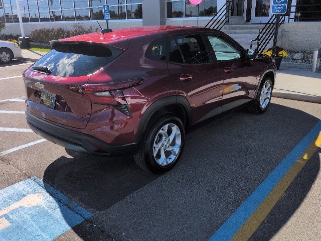 2024 Chevrolet Trax LS