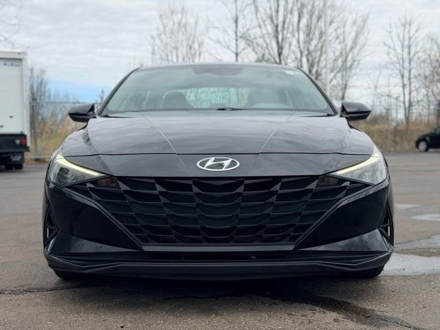 2022 Hyundai Elantra Hybrid Blue