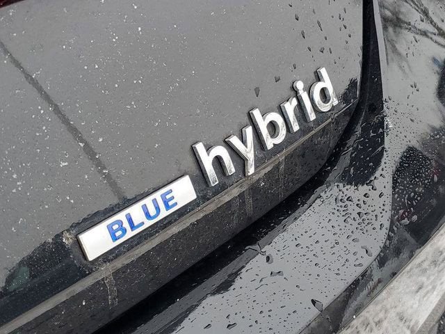 2022 Hyundai Elantra Hybrid Blue