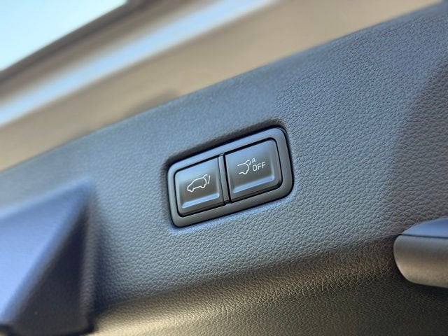 2025 Kia Carnival MPV EX