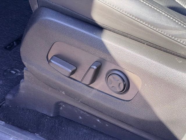 2025 Kia Carnival MPV EX