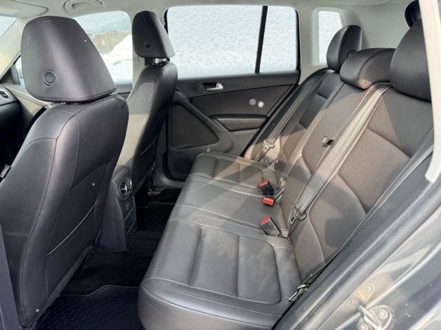 2016 Volkswagen Tiguan S