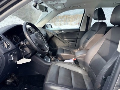 2016 Volkswagen Tiguan S