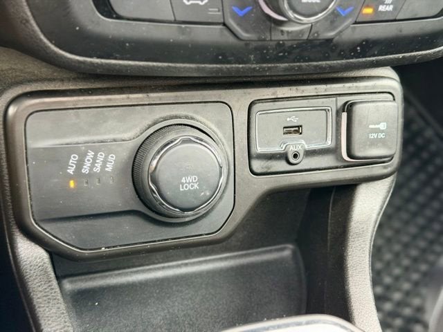 2021 Jeep Renegade Islander